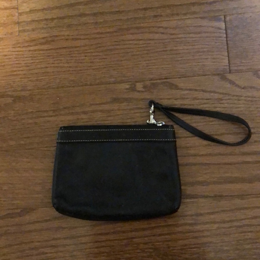 Coach leather wristlet - Picture 2 of 2